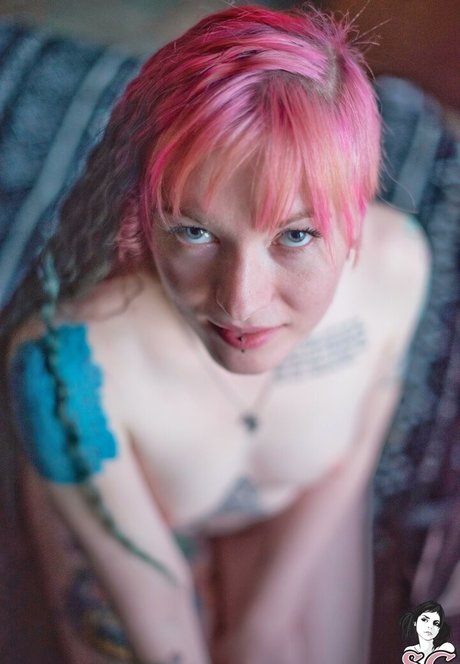 Venomousrose erotic actress gallery