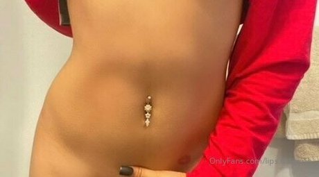 lips that grip model nice img