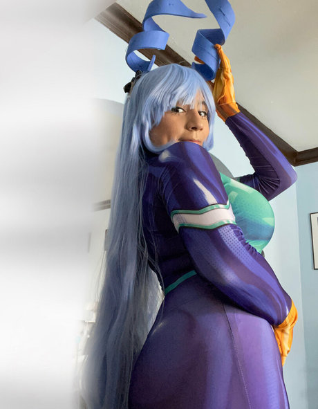 pineapplepae nude actress img