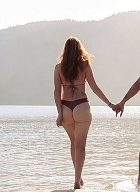 Ana Tondo model naked photo