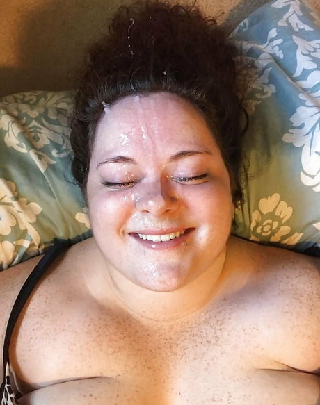 Rebecca Rascal erotic pornstar pics