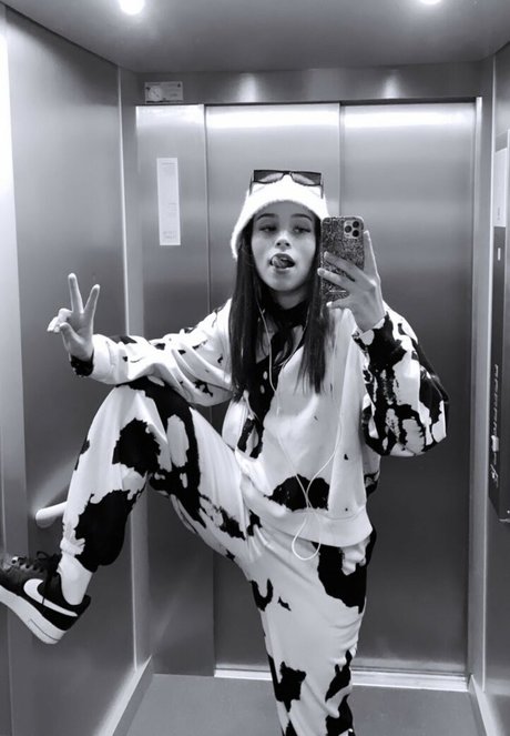 Ylva Eline model porn image