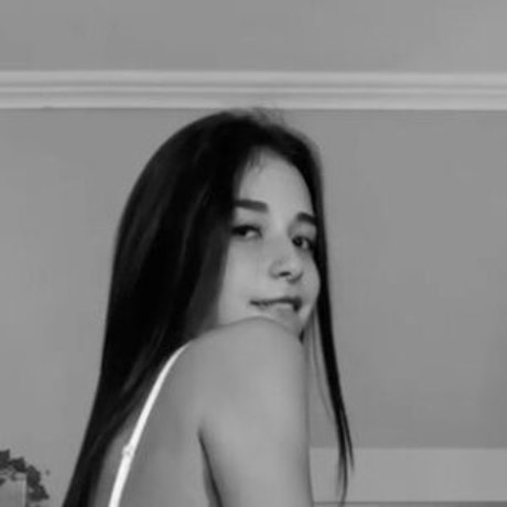 Vit ria Motta model naked pictures