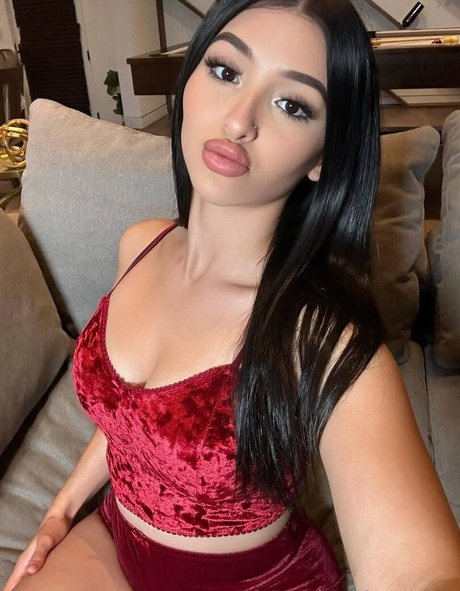 ayelenn pornographic star galleries