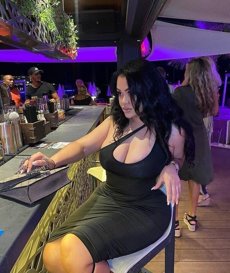 Roxsana Diaz Profile pic