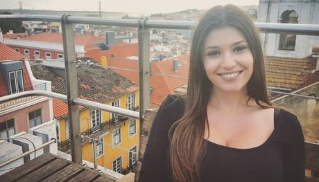 Carolina Neto adult actress gallery