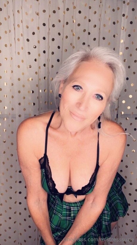 mistresssuzie pornstar nude galleries