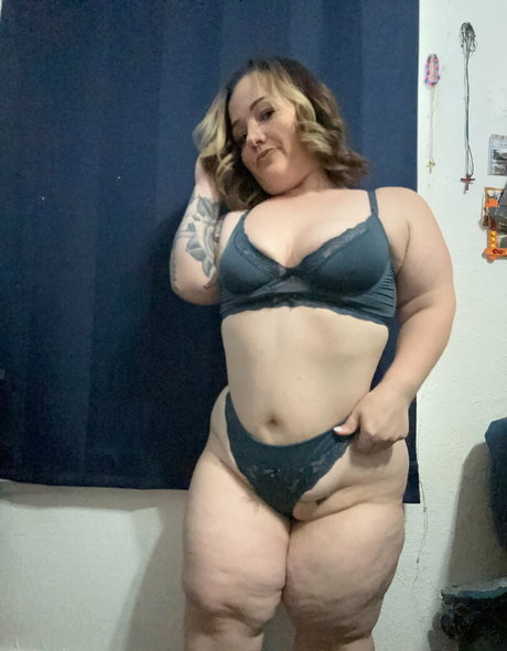 tineeboo naked star galleries