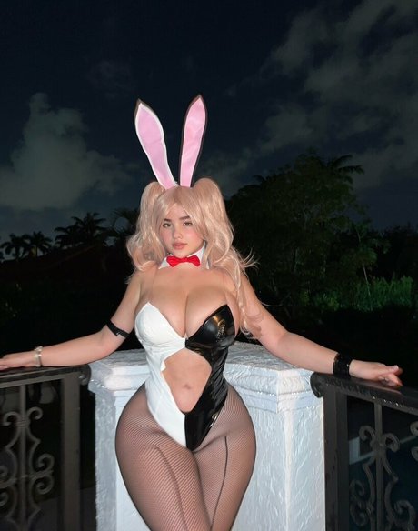 anastasiiakvitko111 adult model picture