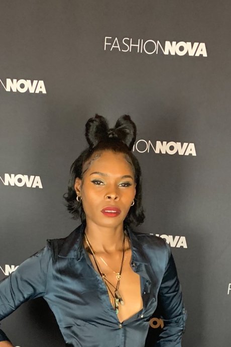 Empress Tee perfect actress photos