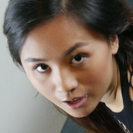 Elle Voneva star nude photo