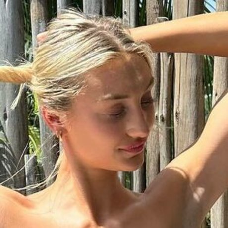 Cameron Brink model nude archive