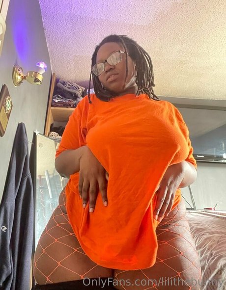 lilithebunny hot model pics