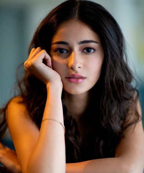 Ananya Panday perfect model photo