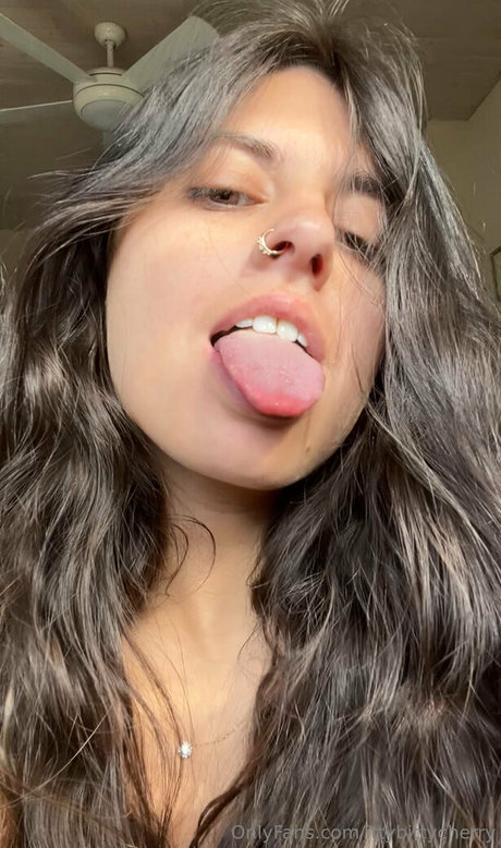 ittybittycherry sex actress pic