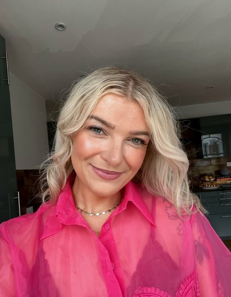 Emmalition hot star photos