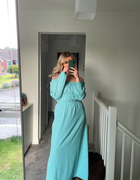 Emmalition sex model picture