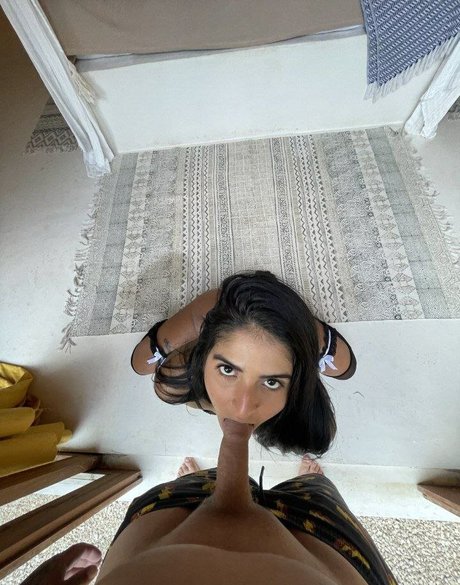 Kim Rampersad star nude img