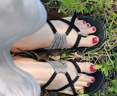 milf wife onlyfans free image