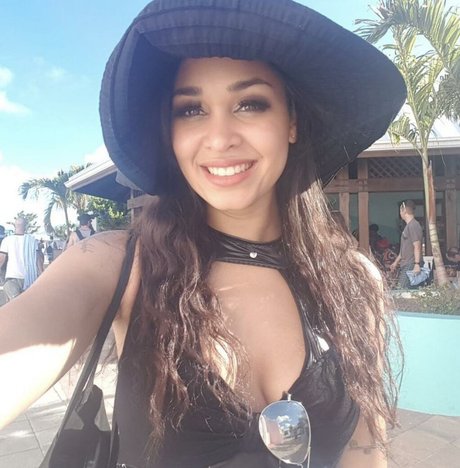 Melissa Bonny xxx star pic