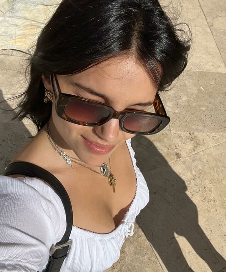 Inde Navarette pornstar adult images