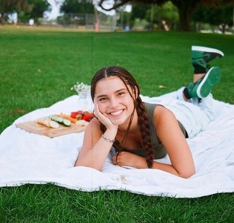 Inde Navarette perfect pornstar archive