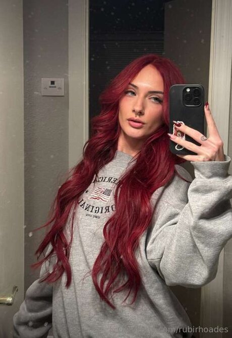 rubirhoades pornstar exclusive picture