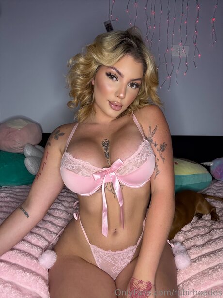 rubirhoades pornographic model images