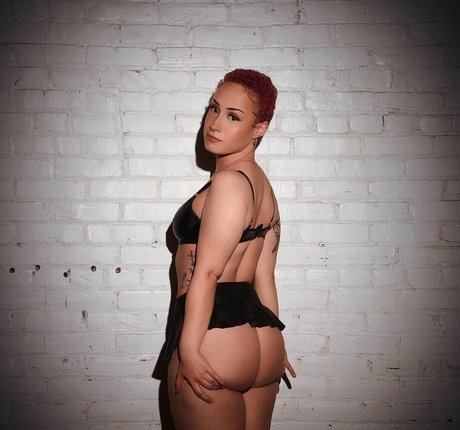 Bigbbyv star porn pics