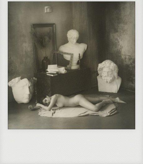 Avrelia Amaris hot actress archive