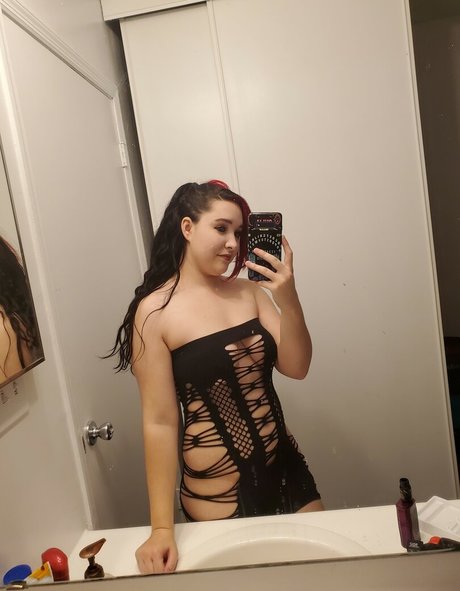 TheLadyMissKara pornstar nude image