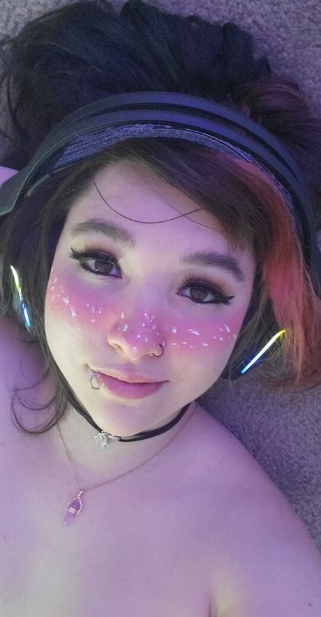 TheLadyMissKara naked model picture