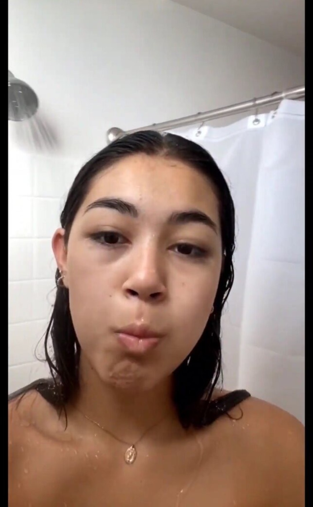 Kylin Milan pornstar xxx photo