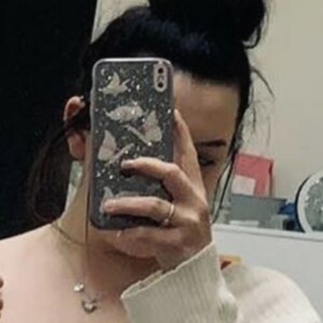 bustymills top model img