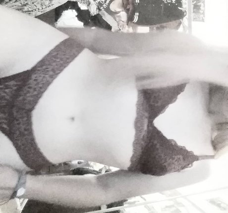 Saskia0 top model archive