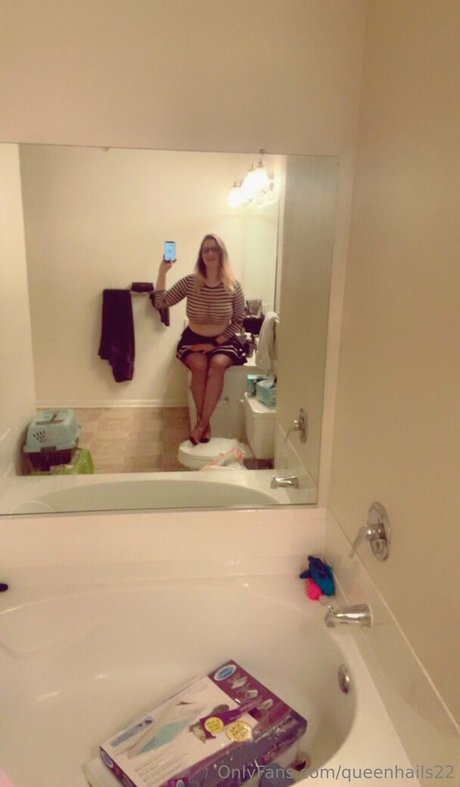 queenhails22 free actress images