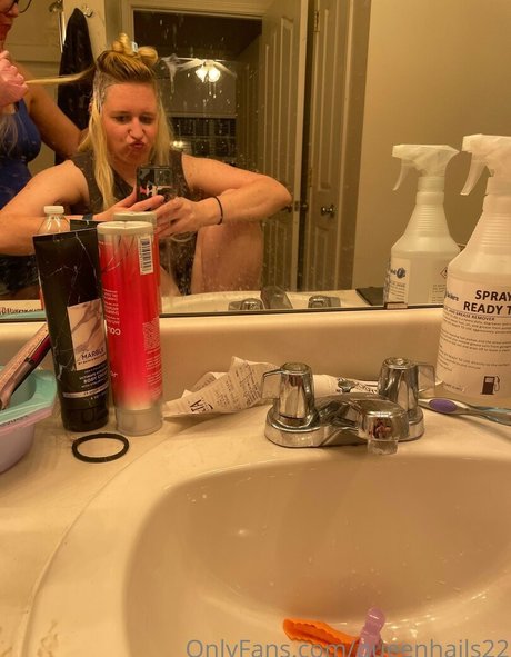 queenhails22 Profile pic