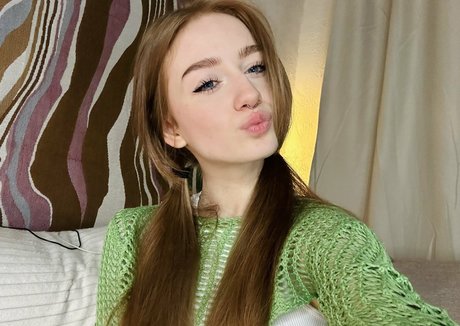 lizzy blaze pornstar hd photo