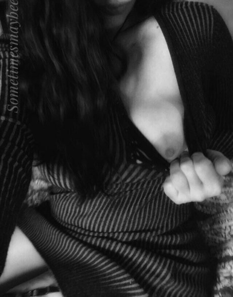 sometimesmaybee model art pictures