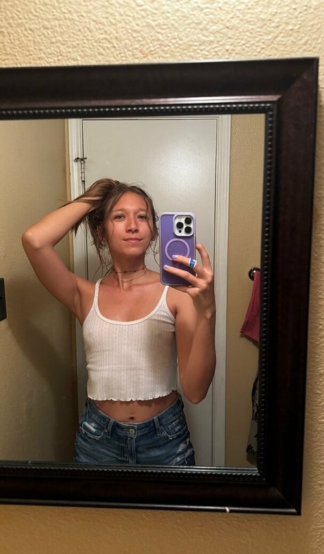 Nikita Crump star hd pics