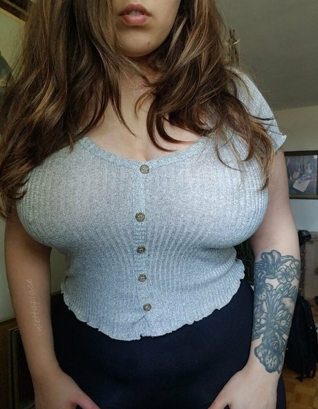 Ettaplace model hot archive