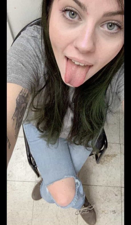 Zoey Wilde pornstar art gallery