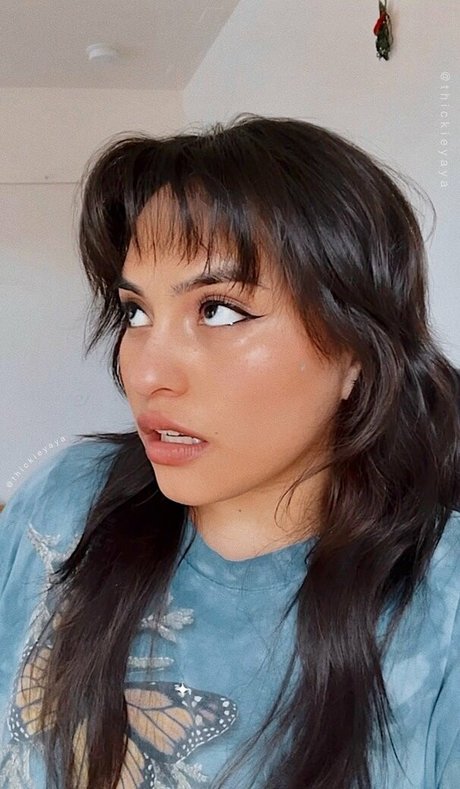 Yaya They sexy pornstar picture