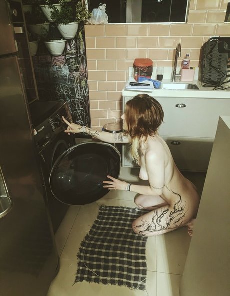 Amanda Atkinson porn star galleries