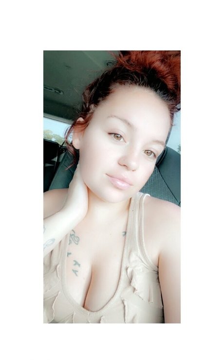 therealmissdaisy model best picture