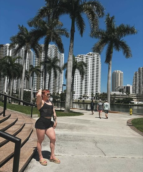 Hanna Luukkonen hot pornstar photo