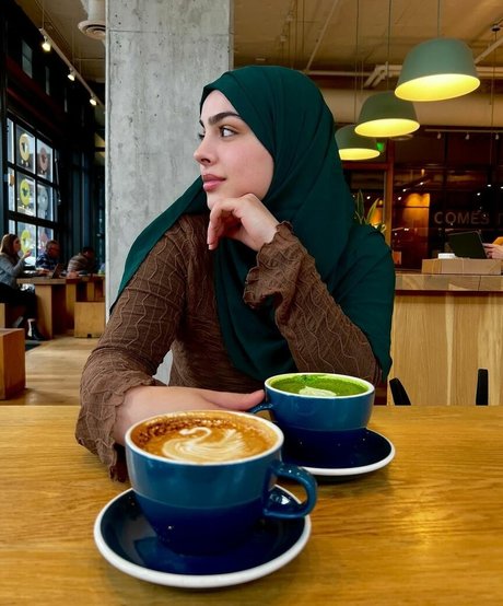 amanamalk1 model beautiful pictures