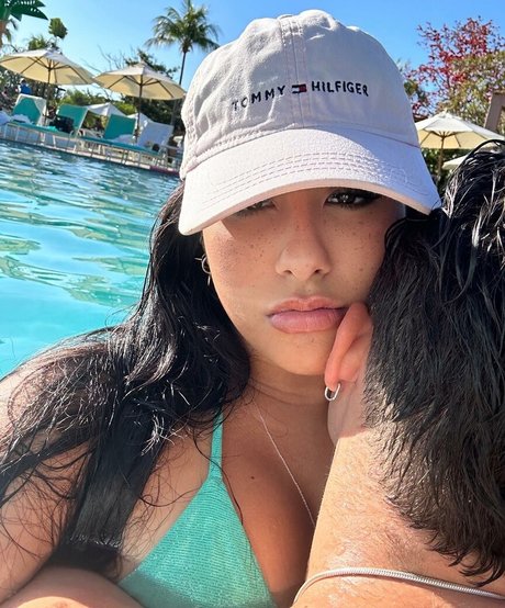 Cinthia Cruz pornographic star picture