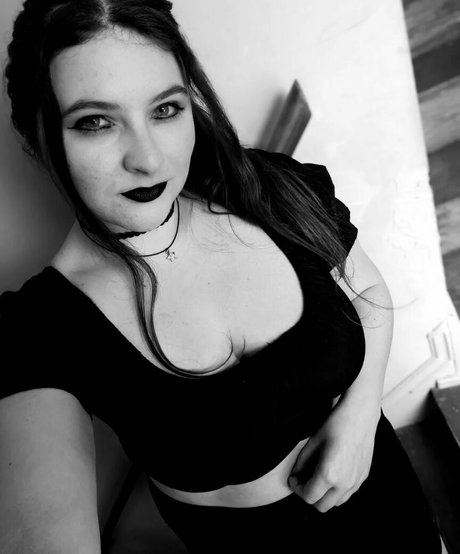 Esp4him hot actress image