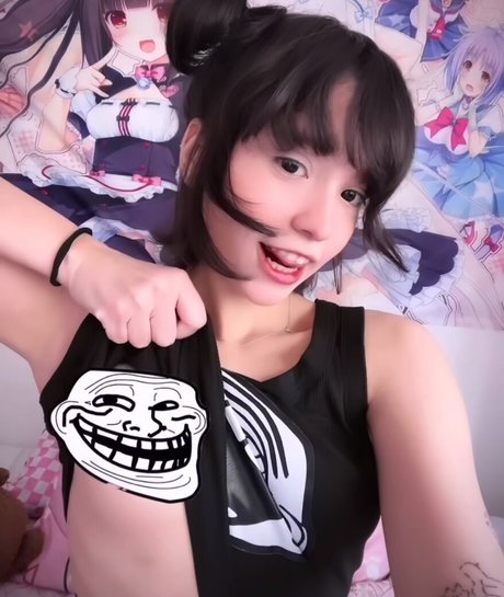 Pandemonita pornstar top image